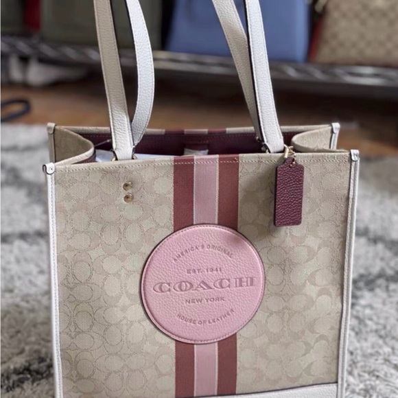 New Coach Dempsey Tote In Signature Jacquard With Stripe And Coach Patch
